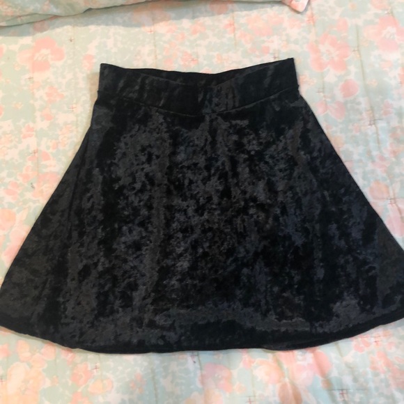 Never worn - Picture 2 of 2